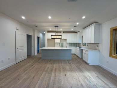 17-11 201st St, Flushing, NY 11360 - photo 7