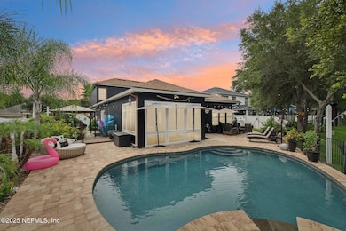 10284 OXFORD LAKES DR