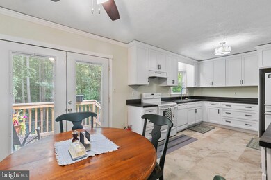 26488 Yowaiski Mill Rd, Mechanicsville, MD 20659 - photo 7