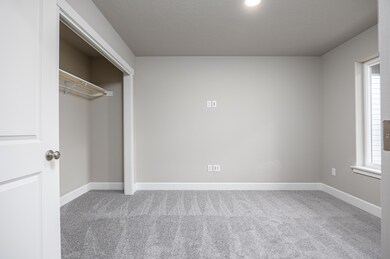 2411 NE 5th St-1