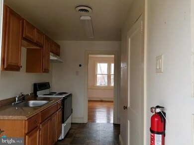 63 6th Ave unit B, Penns Grove, NJ 08069 - photo 3