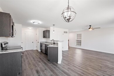 6823 Hampshire Ct, Maryville, IL 62062 - photo 7