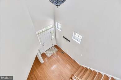 17455 Lethridge Cir, Round Hill, VA 20141 - photo 4