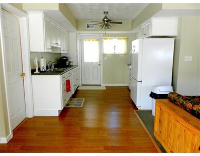 192 Atlantic Ave, Seabrook, NH 03874 - photo 5