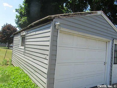 Garage.