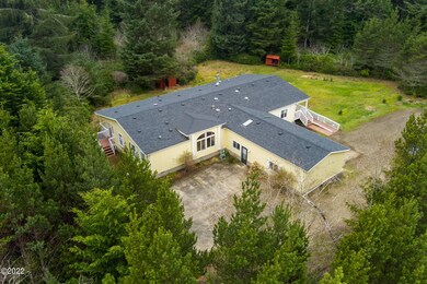 7-web-or-mls-5875NWFoxCreekWay (7)