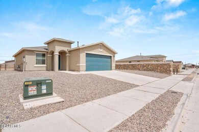 14581 Firewheel Ave, Horizon City, TX 79928 - photo 3