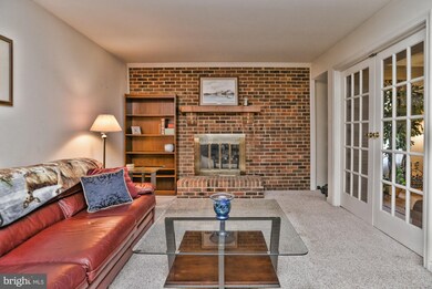 7705 Wagon Trail Ln, Springfield, VA 22153 - photo 7