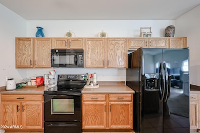 8186 W Colcord Canyon Rd unit BLD59, Phoenix, AZ 85043 - photo 6