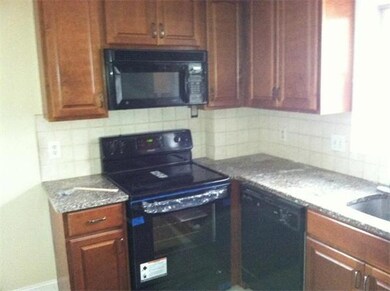 64 Hemlock St, Arlington, MA 02474 - photo 3