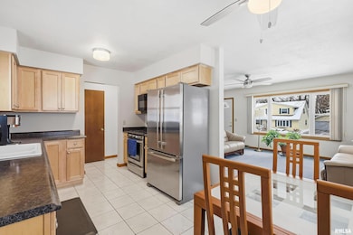 8114 9th St W, Rock Island, IL 61201 - photo 3