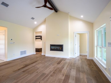 1415 Bluebonnet Dr, Marble Falls, TX 78654 - photo 3