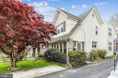 334 Lakeview Ave, Drexel Hill, PA 19026 - photo 2