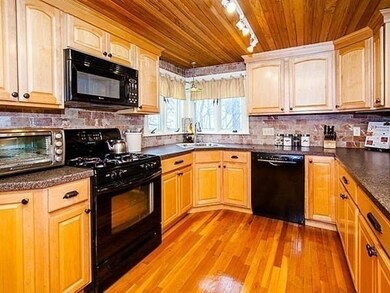 209 Hobart St, Quincy, MA 02170 - photo 6