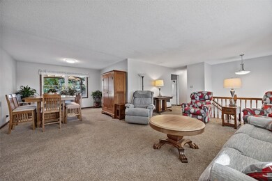 living room open concept to dining room