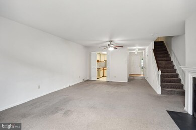 1382 Putnam Blvd unit 3, Wallingford, PA 19086 - photo 5