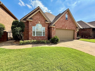 3816 Tudor Cir, Norman, OK 73072 - photo 3