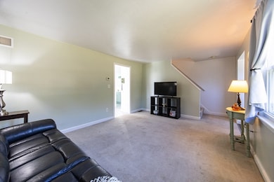 166 E Bacon St unit 4, Plainville, MA 02762 - photo 7