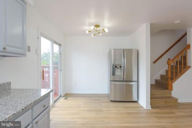 12304 Sandy Point Ct, Silver Spring, MD 20904 - photo 4