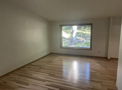 14810 Lloyds Dr, Minnetonka, MN 55345 - photo 4