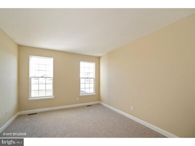 548 Maidstone Dr, Williamstown, NJ 08094 - photo 5