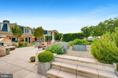 The Ritz-Carlton Residences, Baltimore, MD 21230 - photo 5