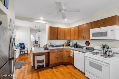 1st FL kitchen