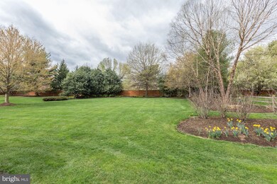 1316 Dasher Ln, Reston, VA 20190 - photo 2