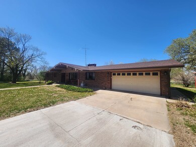 845 W 7th Ave, Red Cloud, NE 68970 - photo 5