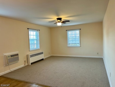 22B W Roselle Ave unit B, Roselle Park, NJ 07204 - photo 4