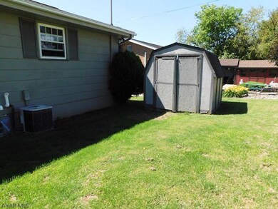 shed