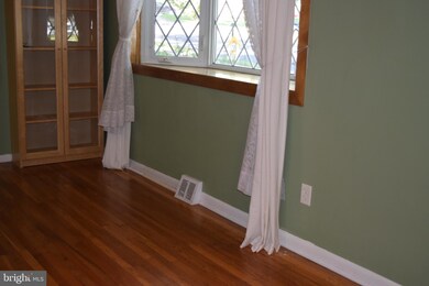 2954 Thunderhead Rd, Abington, PA 19001 - photo 7