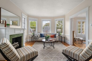 27 Ainsworth St, Roslindale, MA 02131 - photo 3