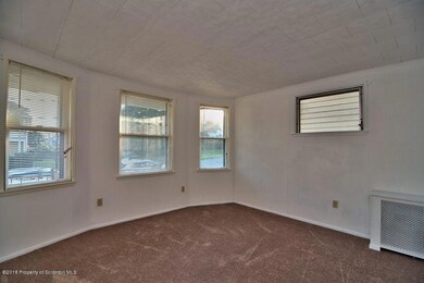1013 Hickory St, Scranton, PA 18505 - photo 5