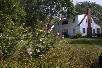 905 W Franklin St, Berne, IN 46711 - photo 6