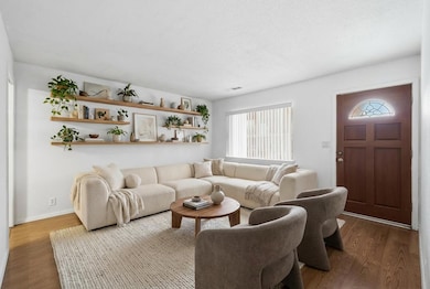 1214 S Spruce St, Tulare, CA 93274 - photo 4