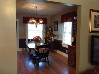 Dining Room. AMPLE SIZED DINING ROOM WITH WOOD LAM