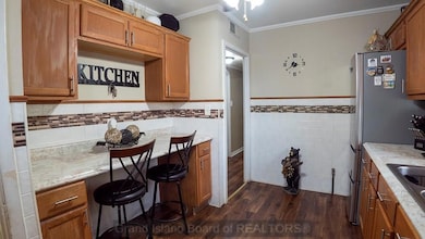 812 S Vine St, Grand Island, NE 68801 - photo 7