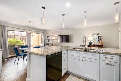 8649 E Royal Palm Rd unit 127, Scottsdale, AZ 85258 - photo 7