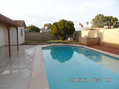 12613 N 36th Ln, Phoenix, AZ 85029 - photo 7