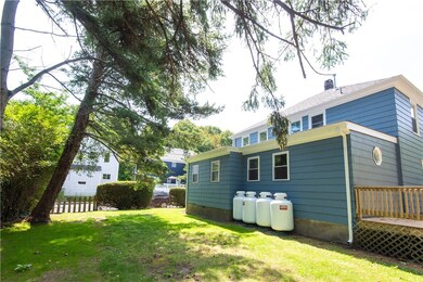 19 Earl Ave unit 1, Newport, RI 02840 - photo 7