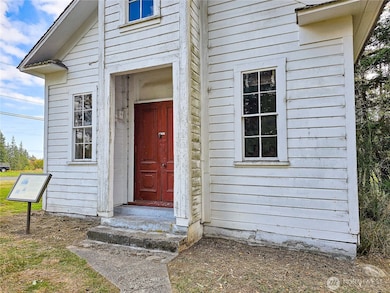 4200 Sharpe Ln, Anacortes, WA 98221 - photo 6