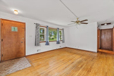 7068 N 38th Ct, Milwaukee, WI 53209 - photo 3