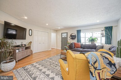 171 Bells Lake Rd, Blackwood, NJ 08012 - photo 4