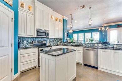 2822 Willow Ridge Cir, Granbury, TX 76049 - photo 6