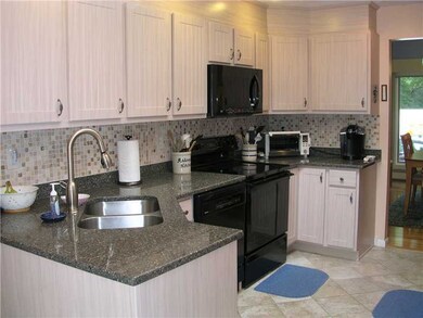 49 Columbia Ln, Jamestown, RI 02835 - photo 6