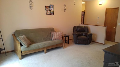 1764 SW 27th St, Redmond, OR 97756 - photo 3