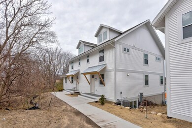 1-web-or-mls-140 Keewatin Ct, Douglas-1