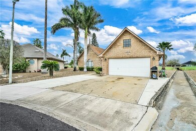 225 Rebecca Dr, Alamo, TX 78516 - photo 3