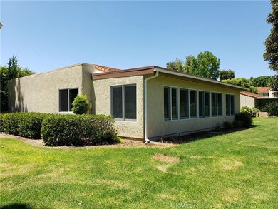 5512 Paseo Del Lago W unit C, Laguna Woods, CA 92637 - photo 3